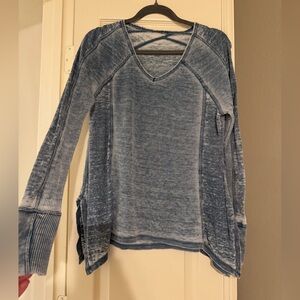 Blue Long Sleeve Waffle Knit V-Neck Top
